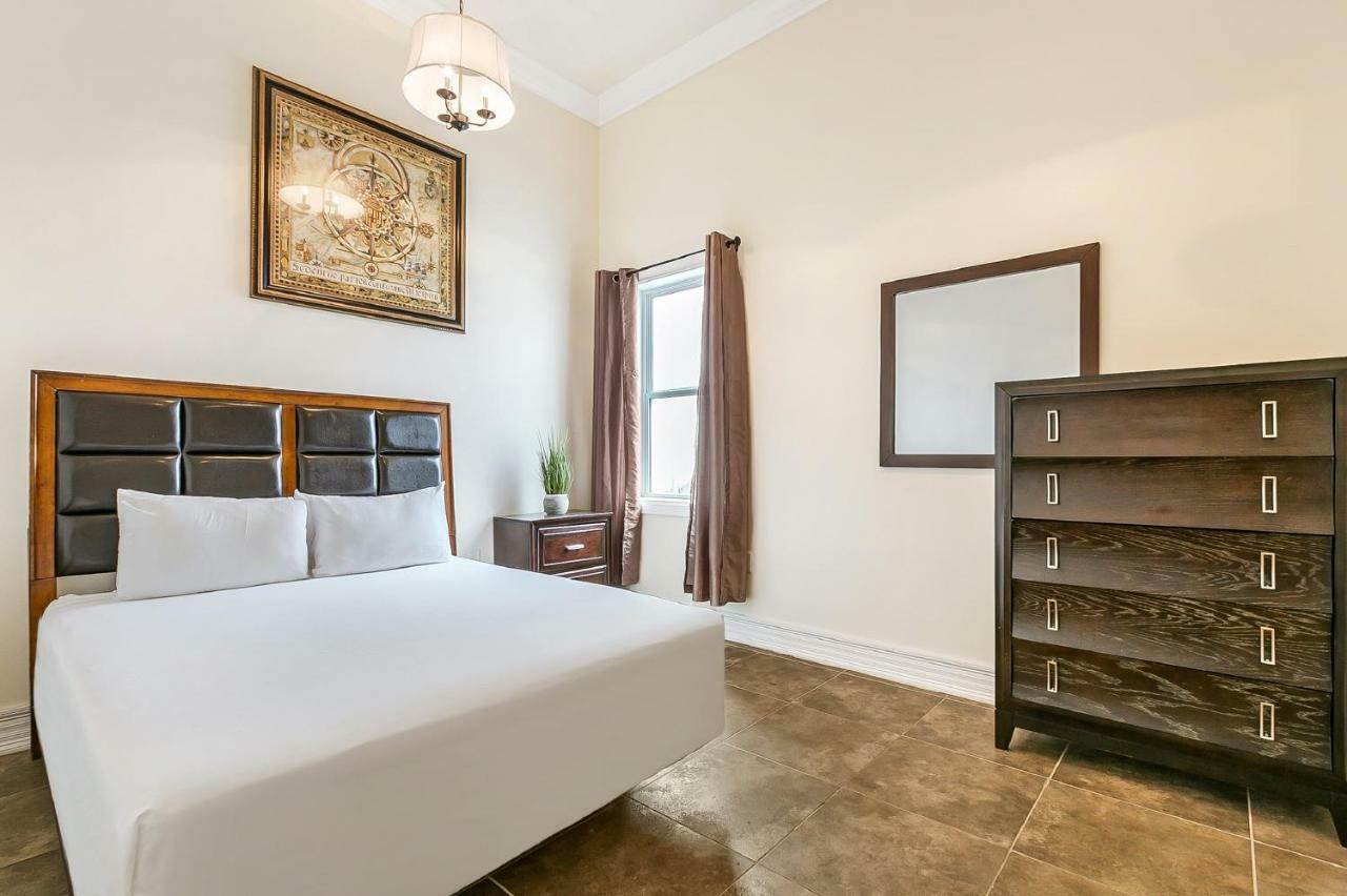Spacious 4Br Condo On Carondelet Near All Hot Spo New Orleans Ngoại thất bức ảnh