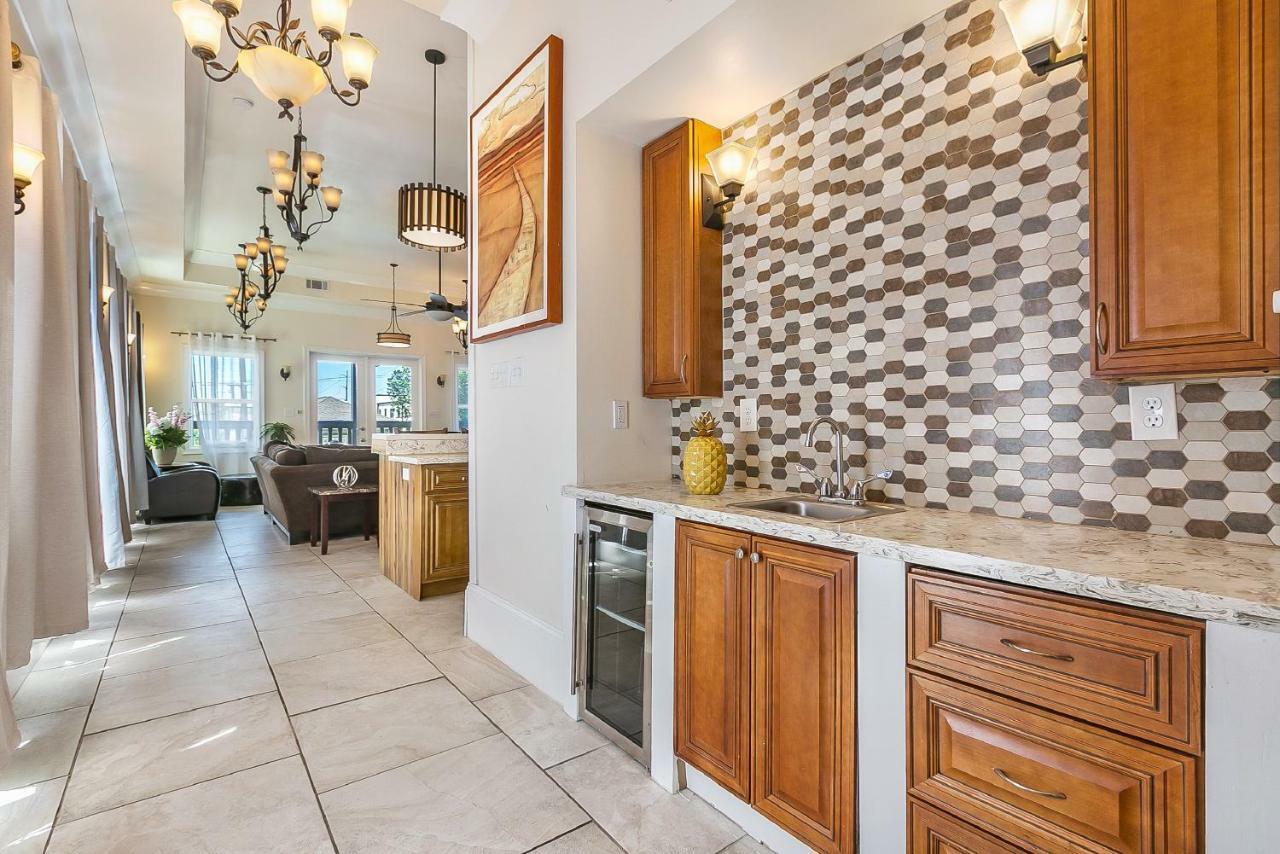 Spacious 4Br Condo On Carondelet Near All Hot Spo New Orleans Ngoại thất bức ảnh